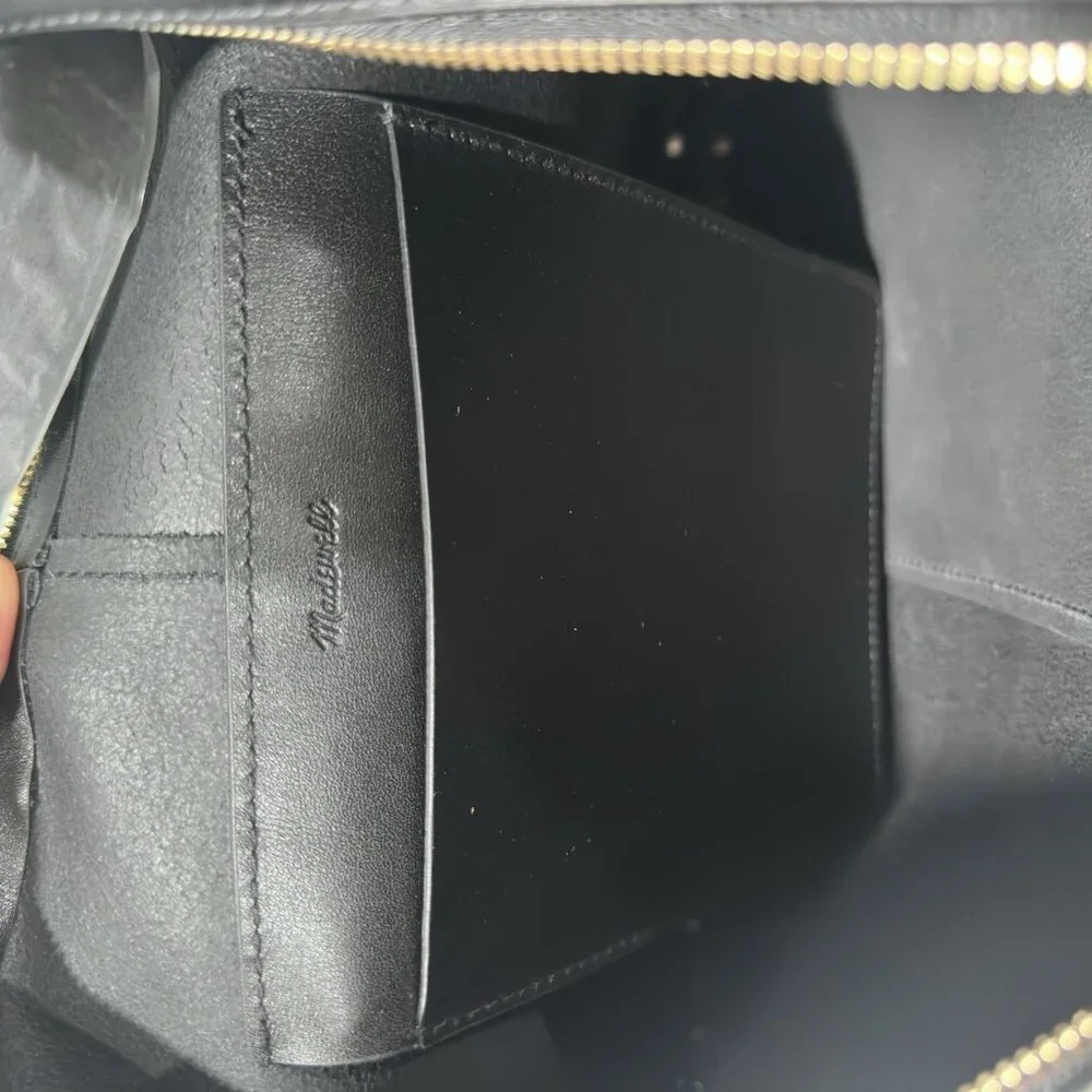 Madewell The Essential Curve Shoulder Bag Leather Casual Adjustable - Picture 9 of 9